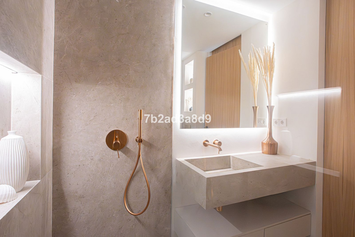 Appartement te koop in Nueva Andalucía | 4 slaapkamers H5293948