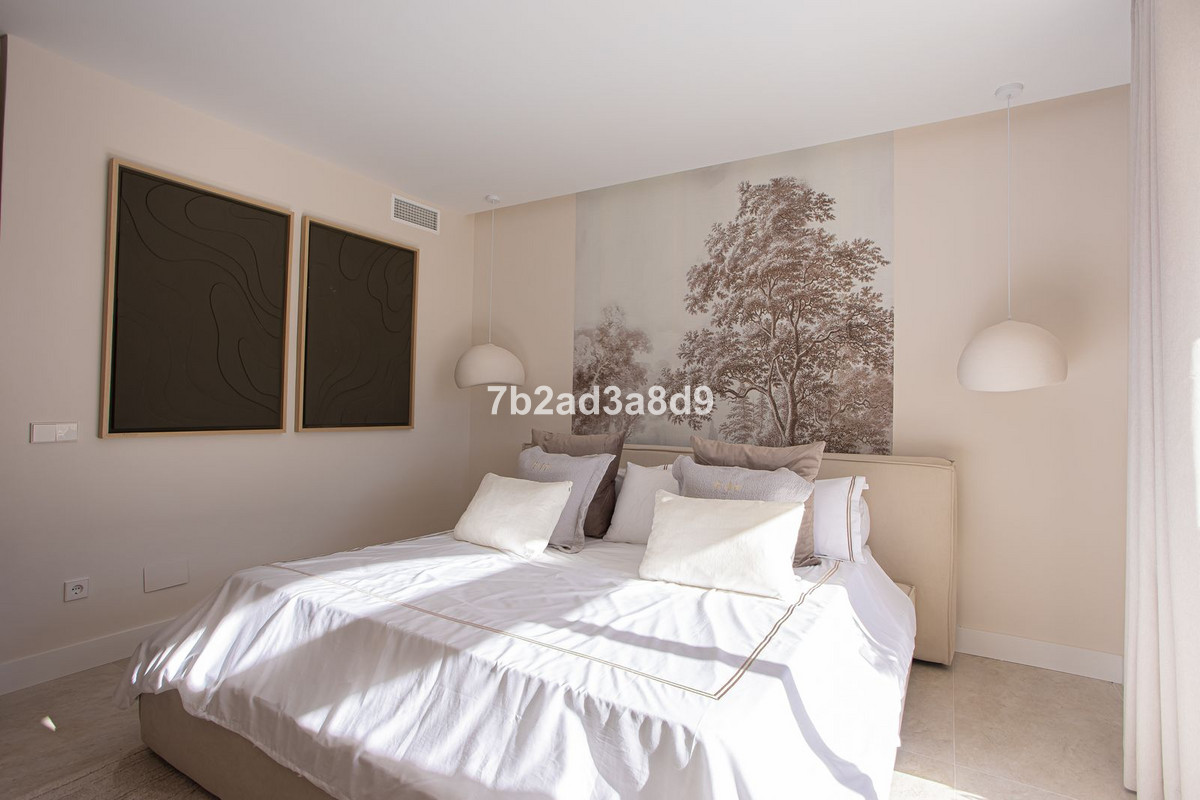 Appartement te koop in Nueva Andalucía | 4 slaapkamers H5293948