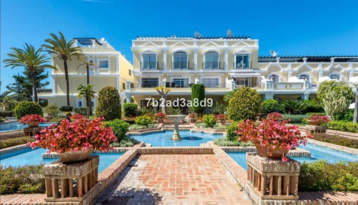 Appartement te koop in Nueva Andalucía | 4 slaapkamers H5293948