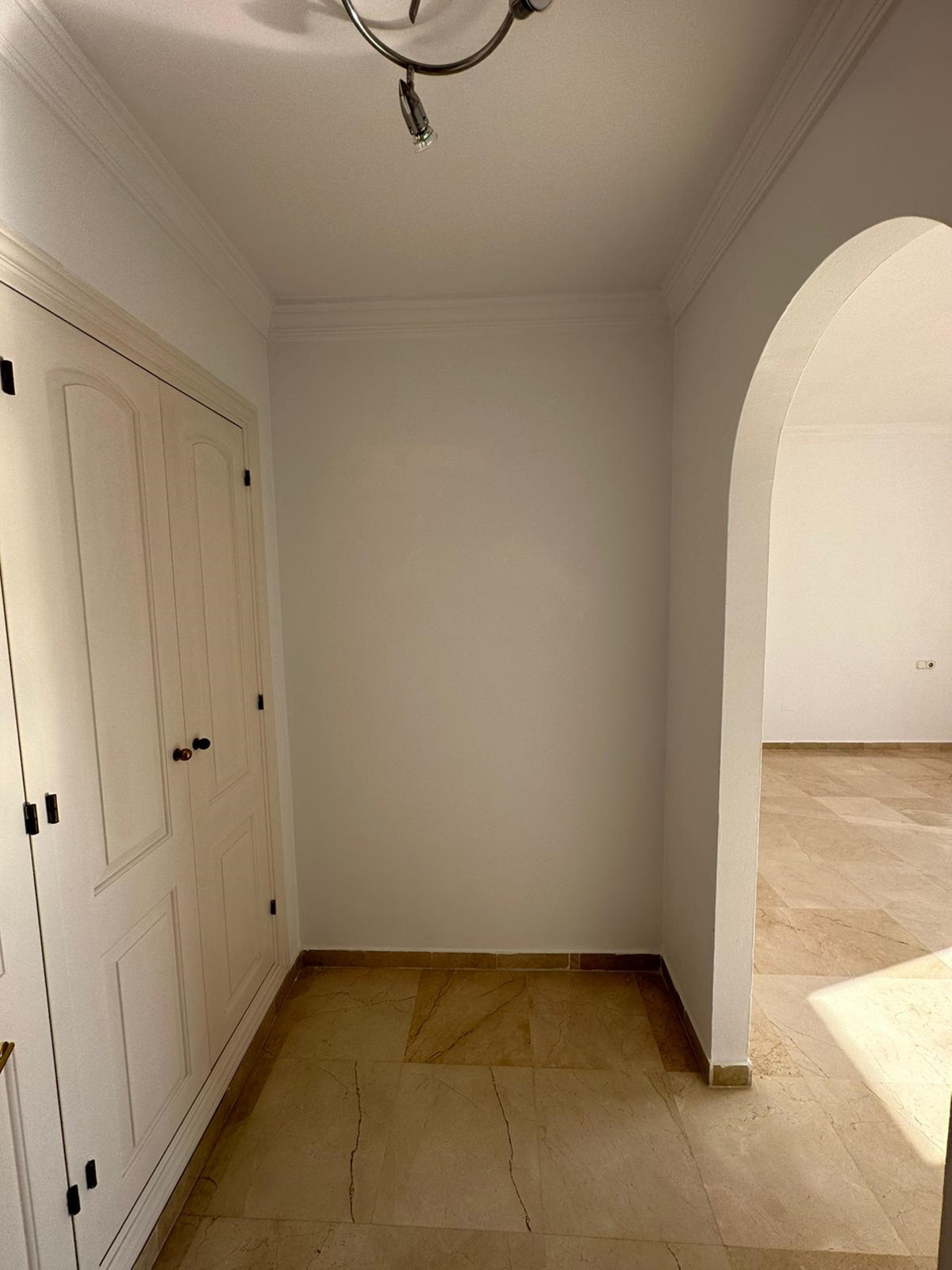 Huis te koop in Nueva Andalucía | 5 slaapkamers H5294248