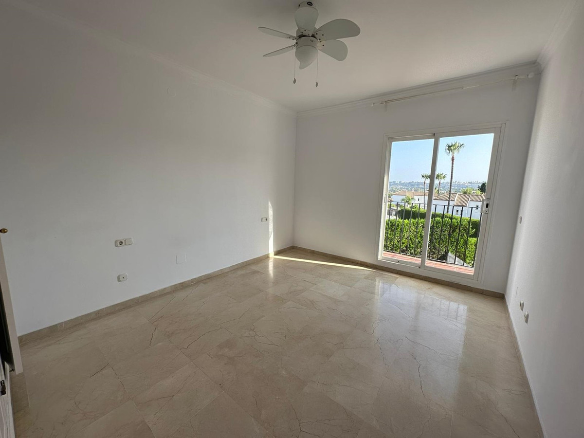 Huis te koop in Nueva Andalucía | 5 slaapkamers H5294248