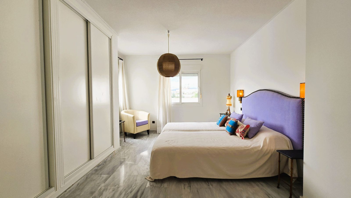 Appartement te koop in Nueva Andalucía | 1 slaapkamers H5295856