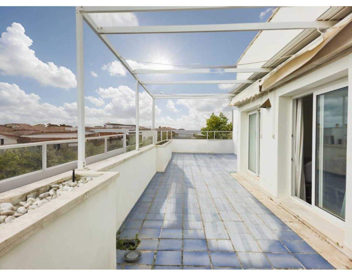 Appartement te koop in Nueva Andalucía | 1 slaapkamers H5295856