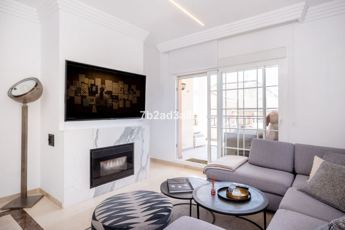 Appartement te koop in Nueva Andalucía | 3 slaapkamers H5295895