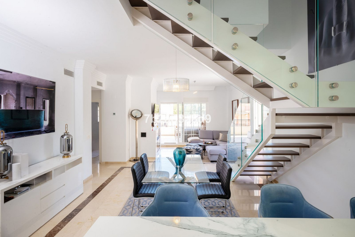 Appartement te koop in Nueva Andalucía | 3 slaapkamers H5295895