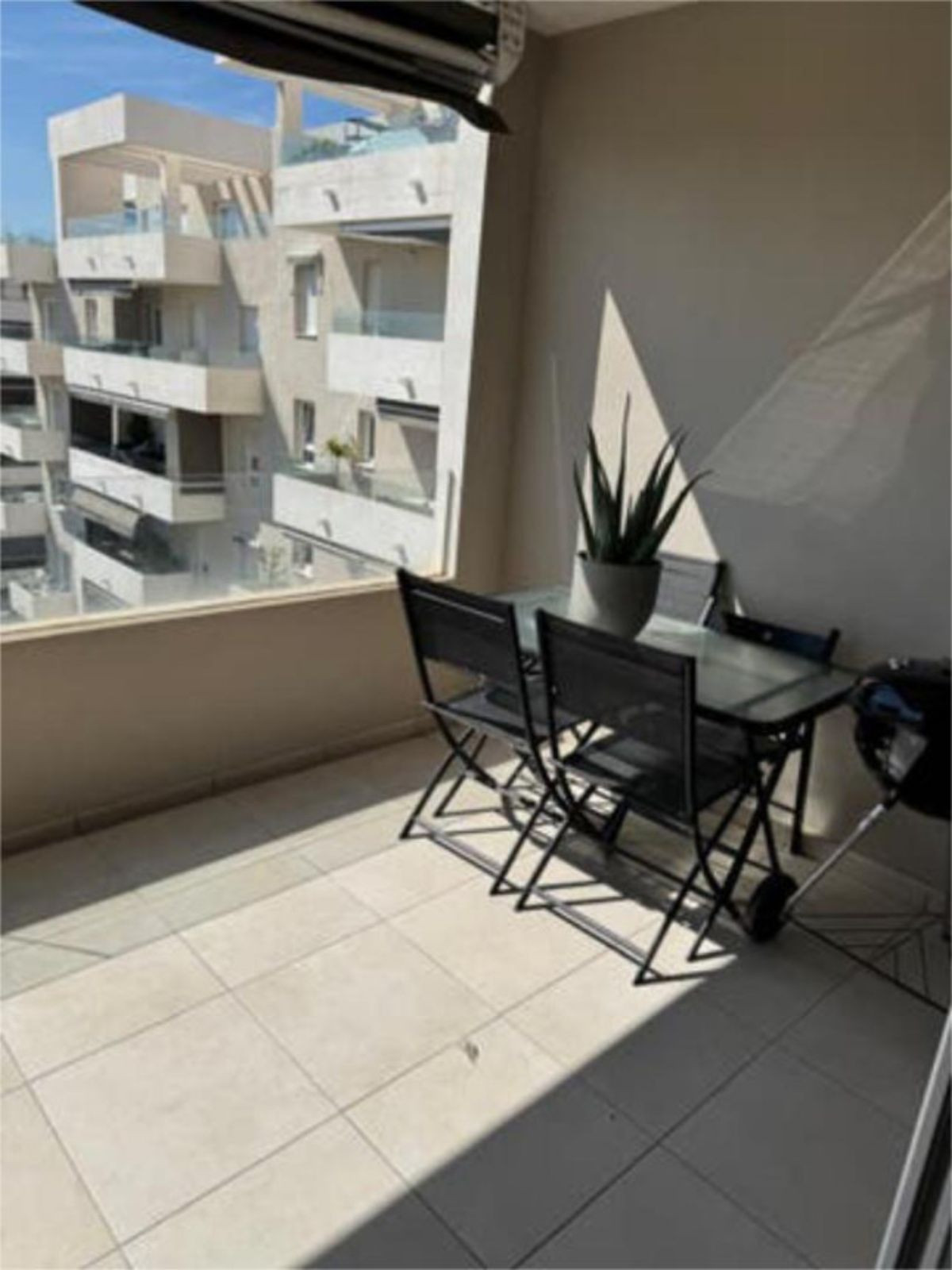 Appartement te koop in Nueva Andalucía | 3 slaapkamers H5298586