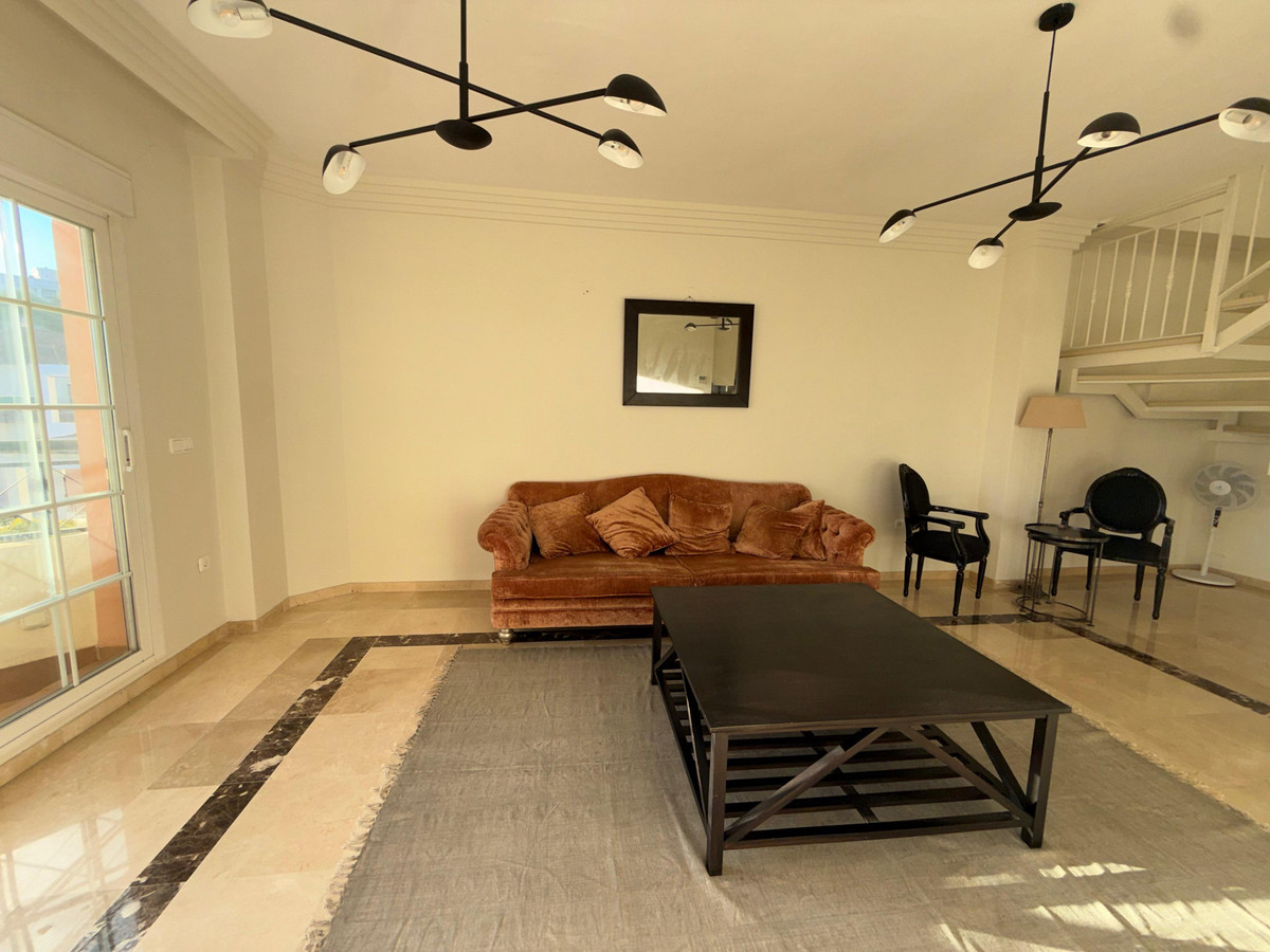 Appartement te koop in Nueva Andalucía | 4 slaapkamers H5299234