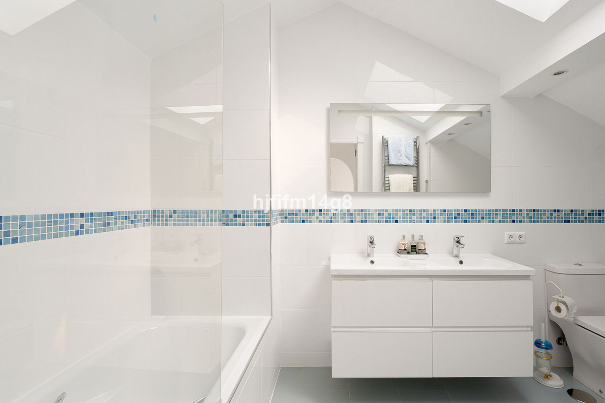 Appartement te koop in Nueva Andalucía | 3 slaapkamers H5300596