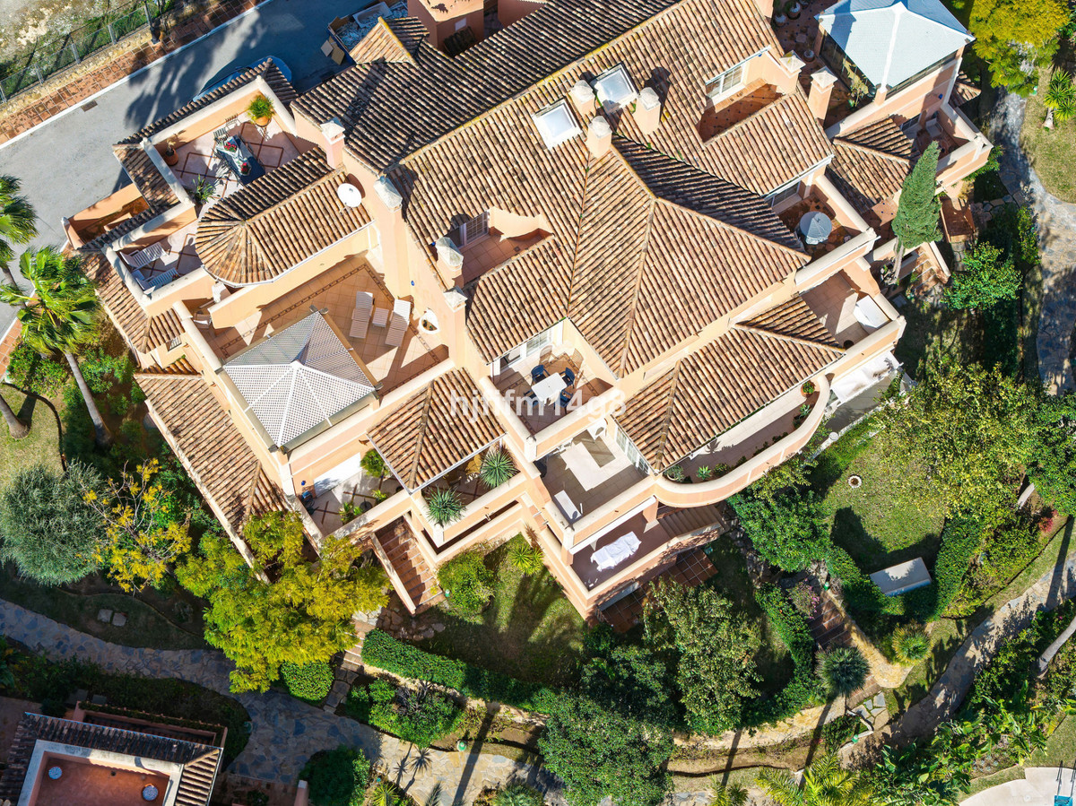 Appartement te koop in Nueva Andalucía | 3 slaapkamers H5300596