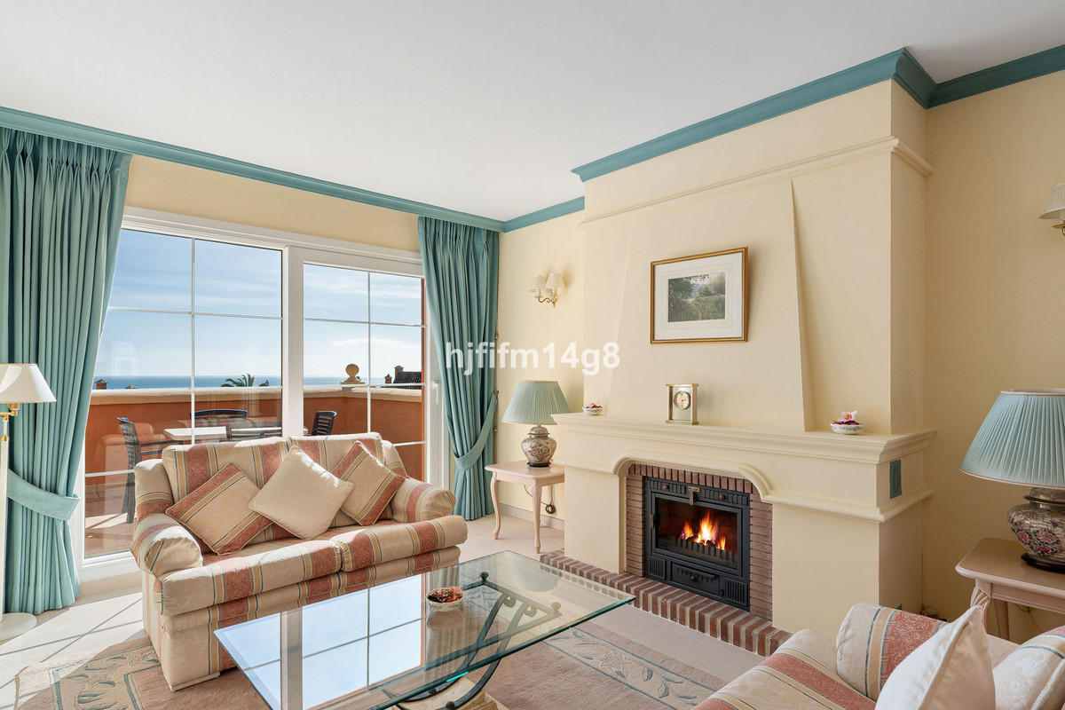 Appartement te koop in Nueva Andalucía | 3 slaapkamers H5300596