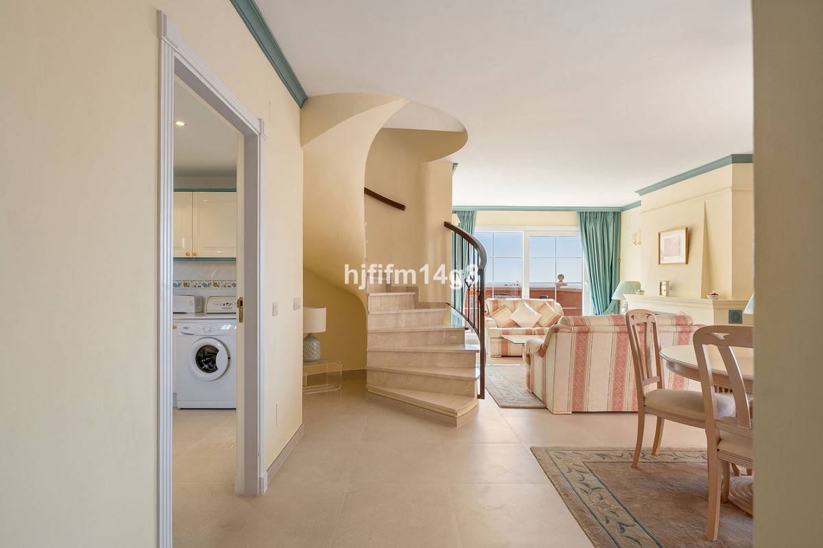 Appartement te koop in Nueva Andalucía | 3 slaapkamers H5300596