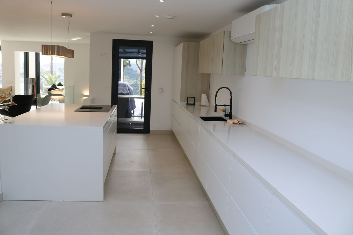 Property main view 96