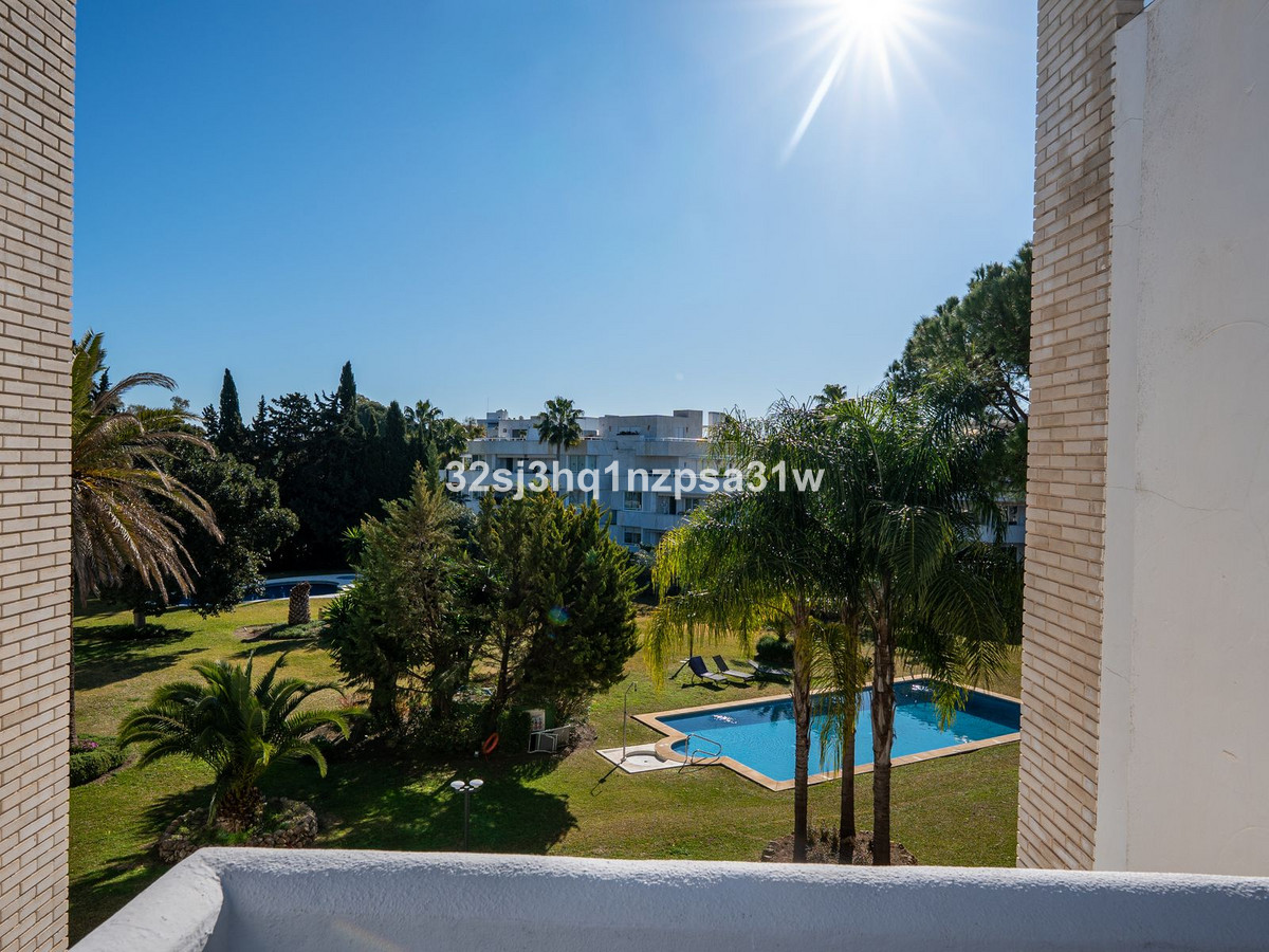 Appartement te koop in Nueva Andalucía | 3 slaapkamers H5308744