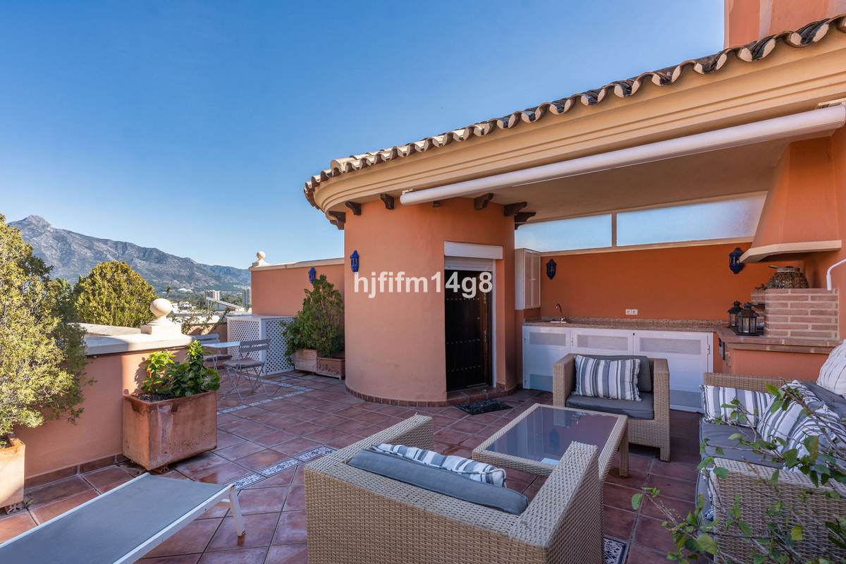 Appartement te koop in Nueva Andalucía | 3 slaapkamers H5309341