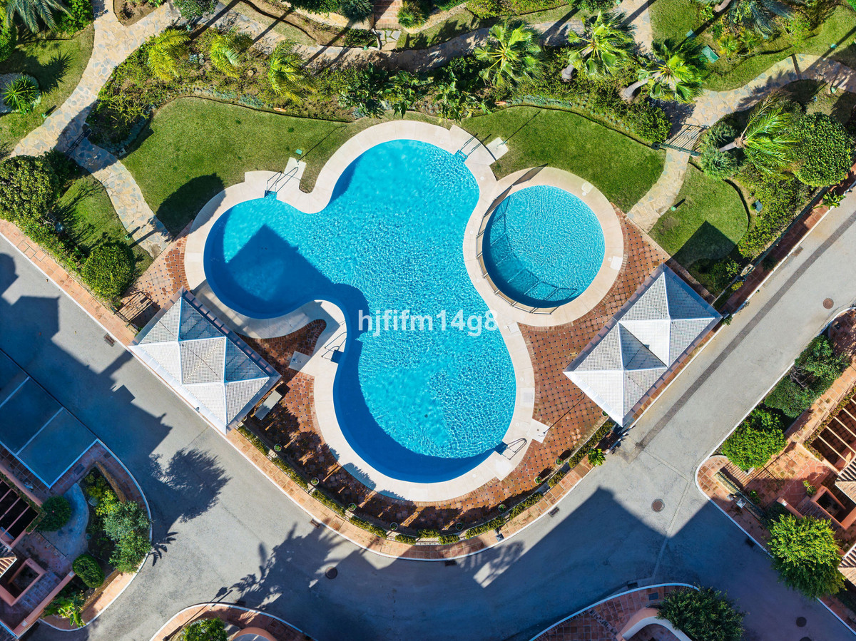 Appartement te koop in Nueva Andalucía | 3 slaapkamers H5309341