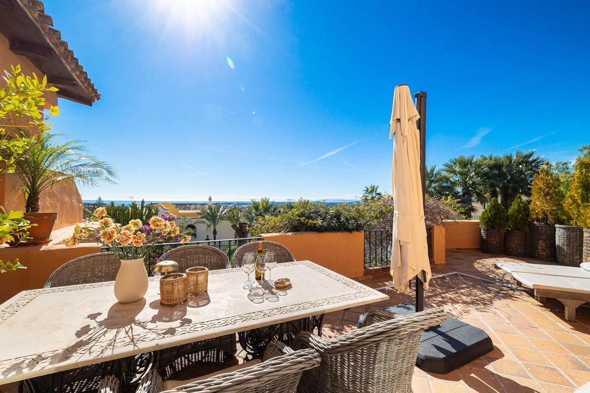 Appartement te koop in Nueva Andalucía | 3 slaapkamers H5310676