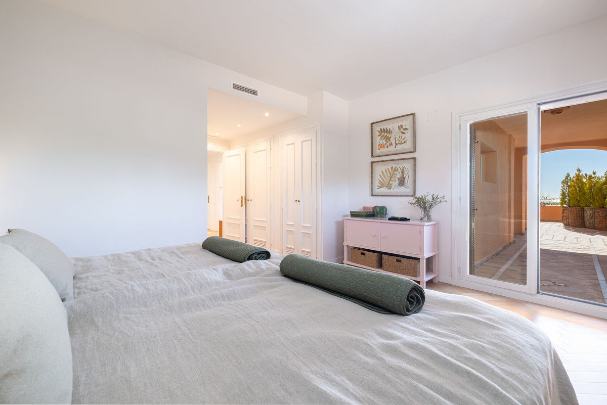 Appartement te koop in Nueva Andalucía | 3 slaapkamers H5310676