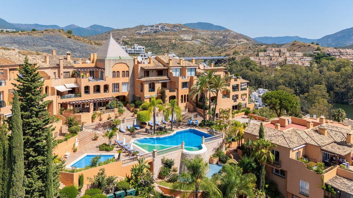 Appartement te koop in Nueva Andalucía | 3 slaapkamers H5310676