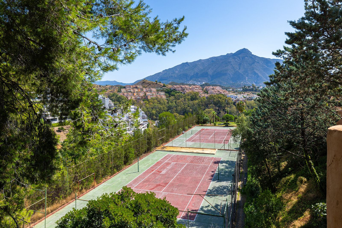 Appartement te koop in Nueva Andalucía | 3 slaapkamers H5310676