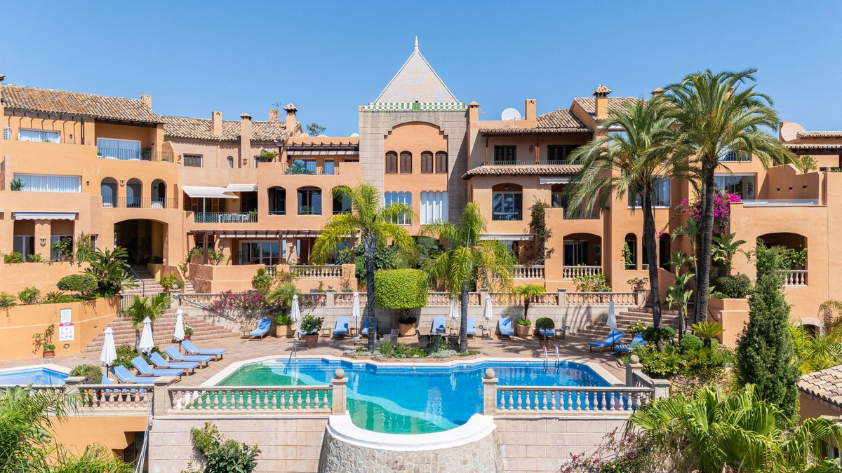 Appartement te koop in Nueva Andalucía | 3 slaapkamers H5310676