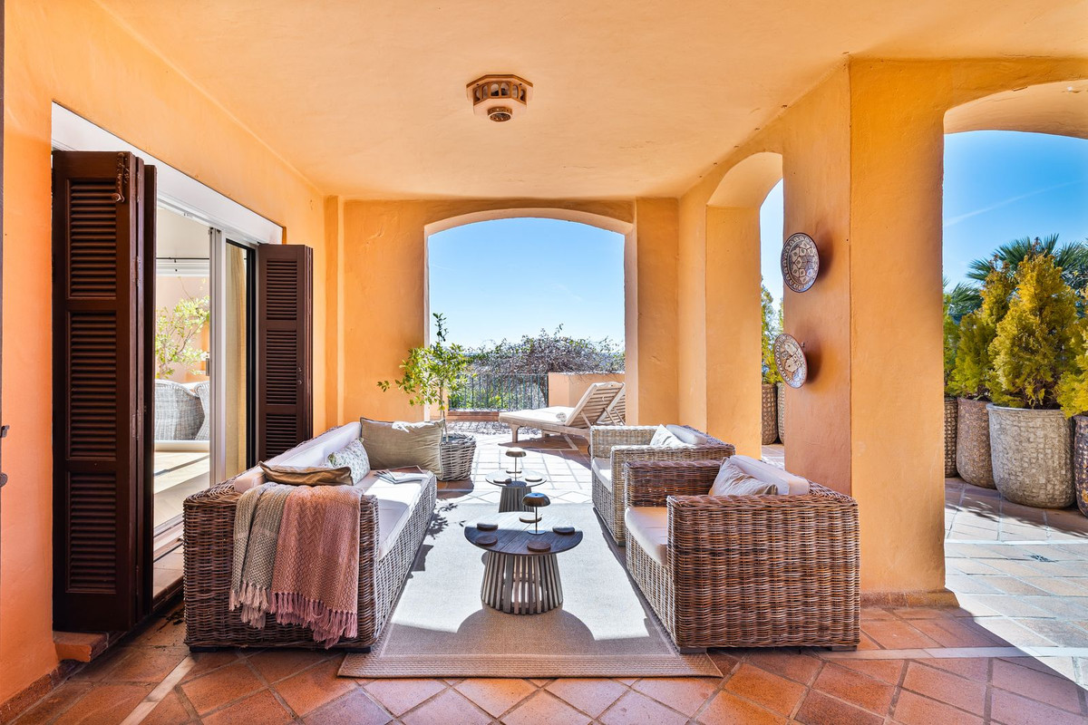 Appartement te koop in Nueva Andalucía | 3 slaapkamers H5310676