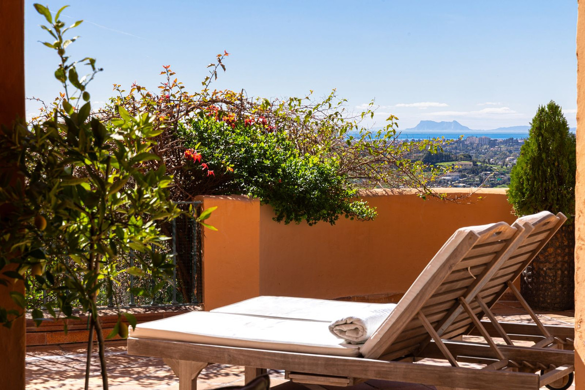 Appartement te koop in Nueva Andalucía | 3 slaapkamers H5310676