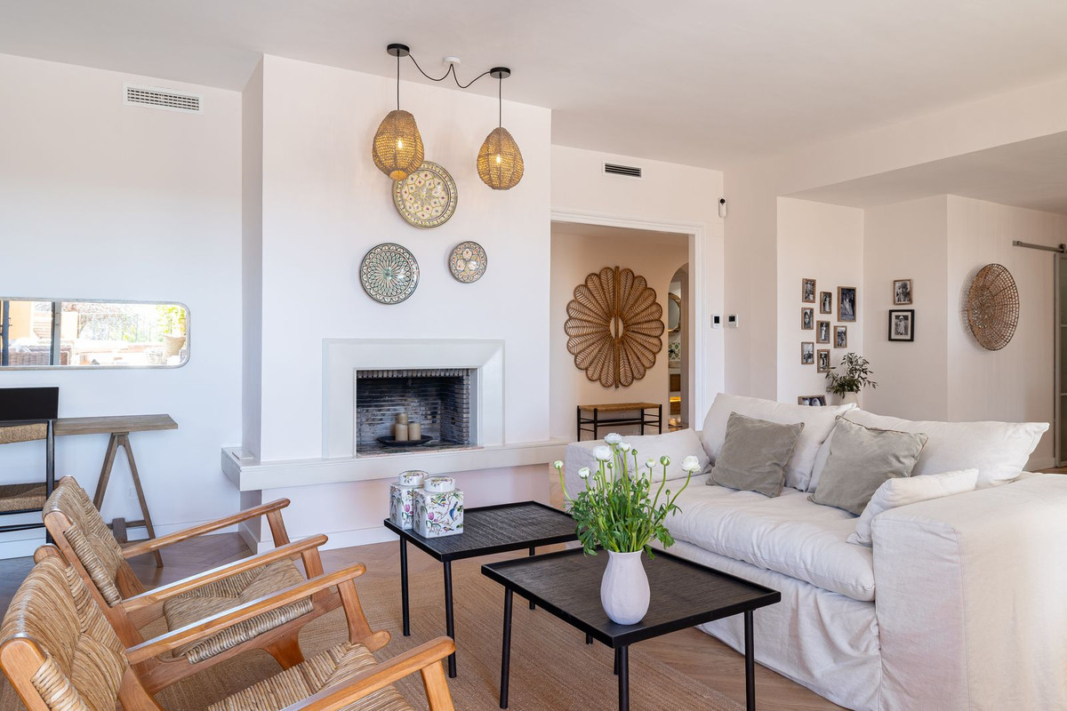 Appartement te koop in Nueva Andalucía | 3 slaapkamers H5310676