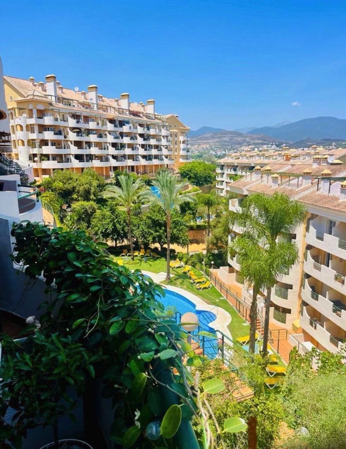 Duplex te koop in Nueva Andalucía | 3 slaapkamers H5310841