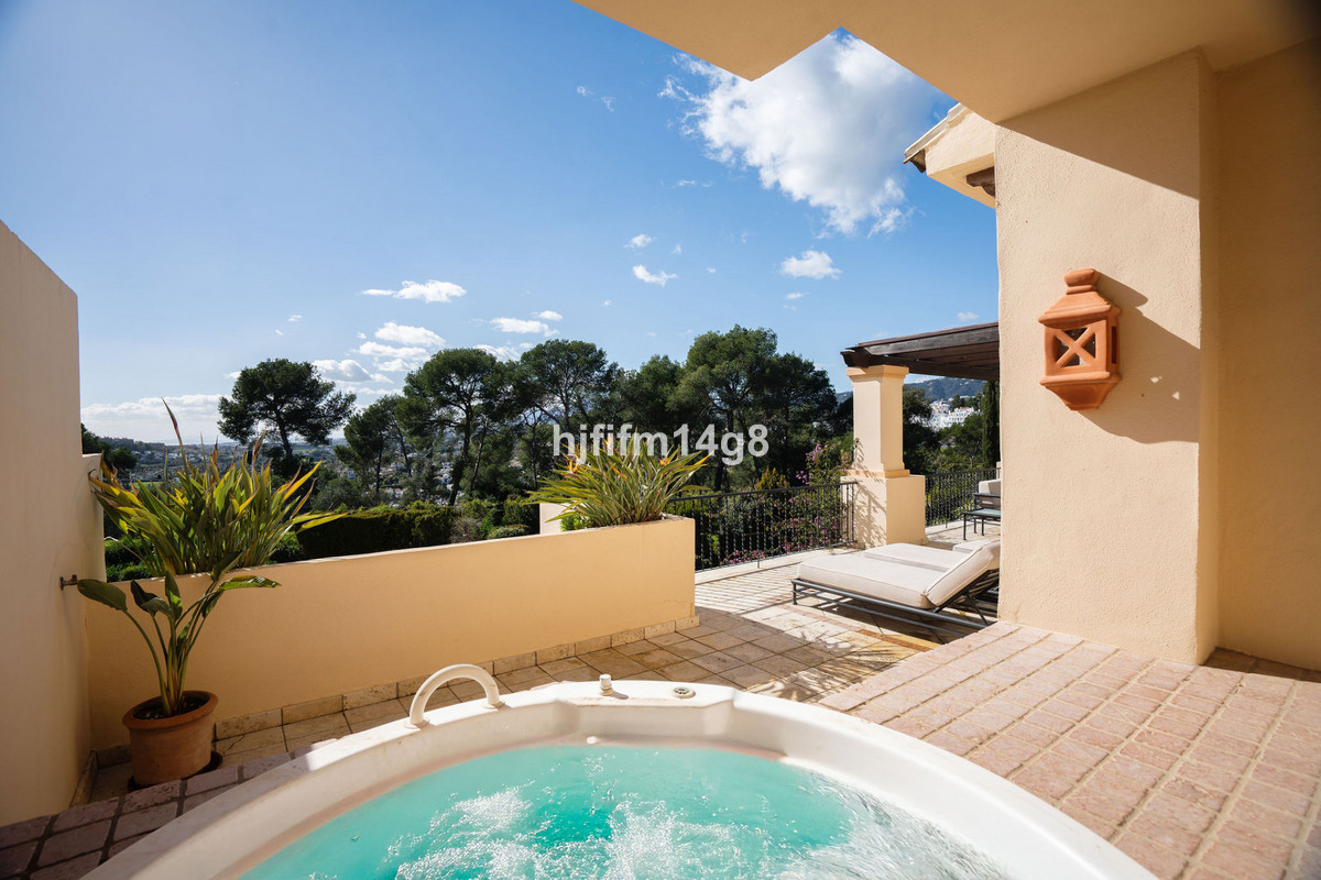 Appartement te koop in Nueva Andalucía | 3 slaapkamers H5311015