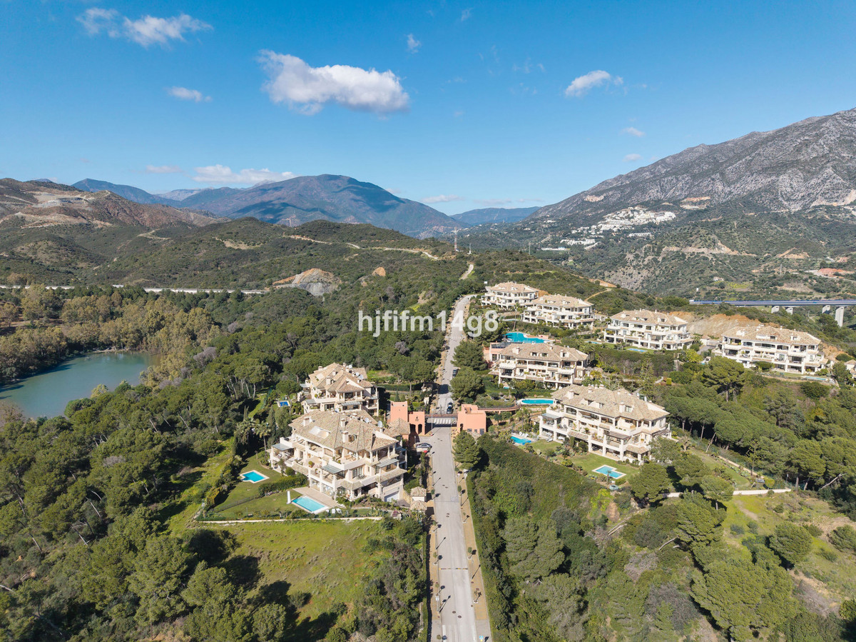 Appartement te koop in Nueva Andalucía | 3 slaapkamers H5311015