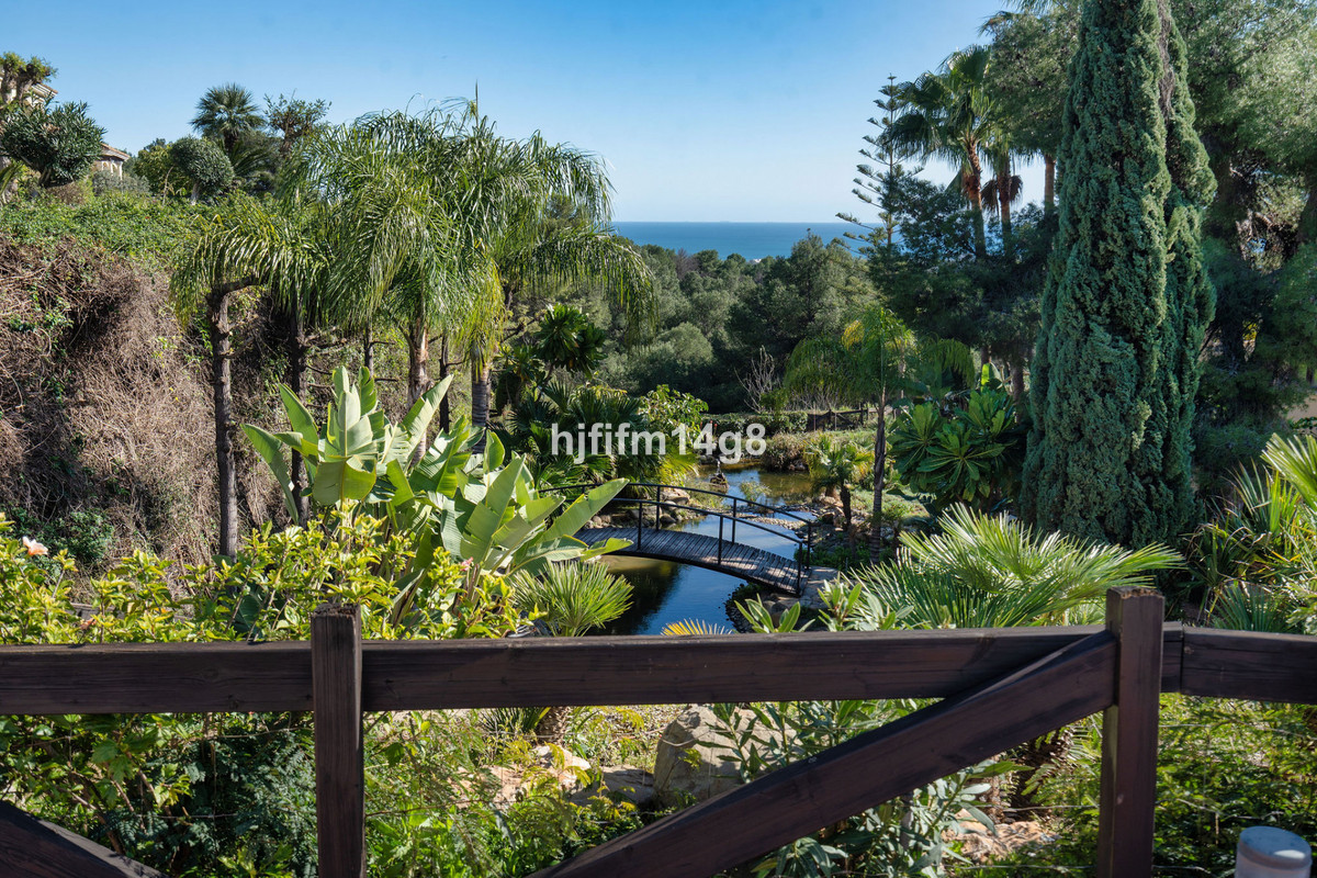 Appartement te koop in Nueva Andalucía | 3 slaapkamers H5311015