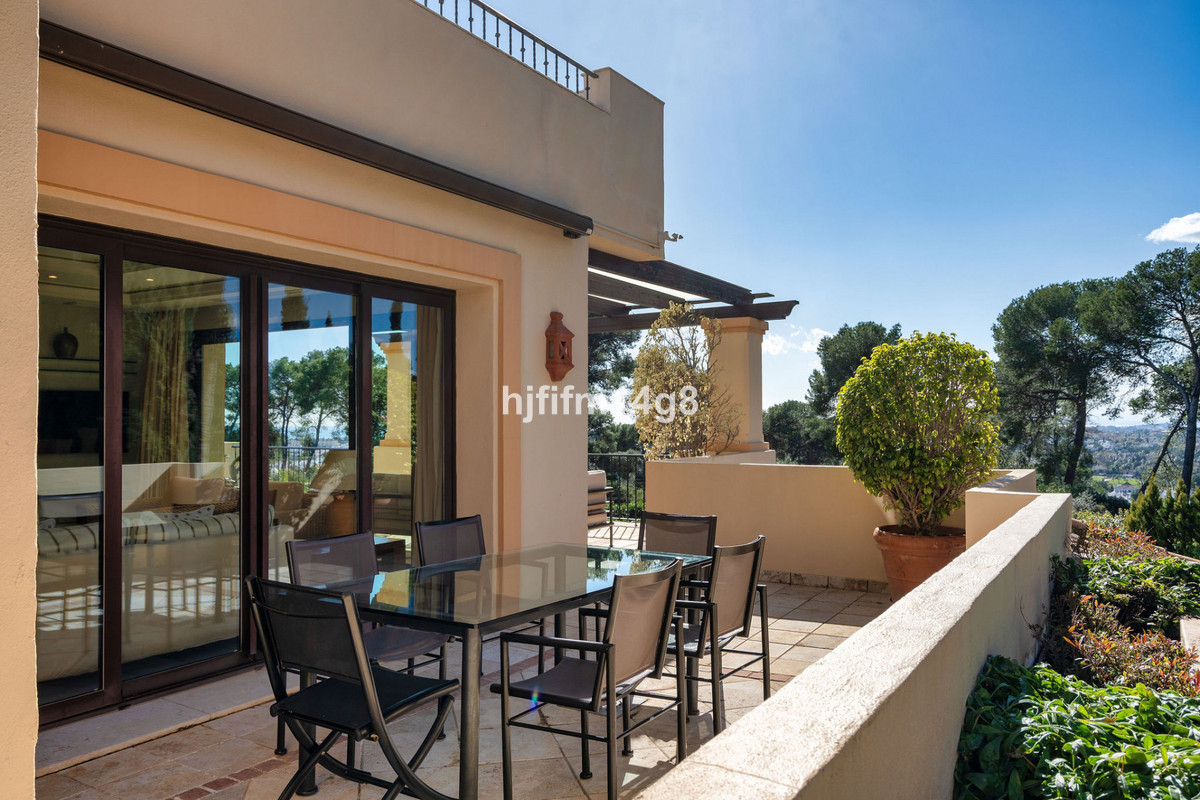 Appartement te koop in Nueva Andalucía | 3 slaapkamers H5311015