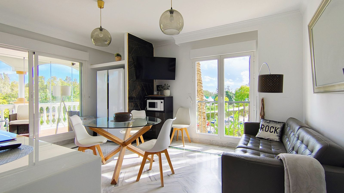 Appartement te koop in Nueva Andalucía | 4 slaapkamers H5311447