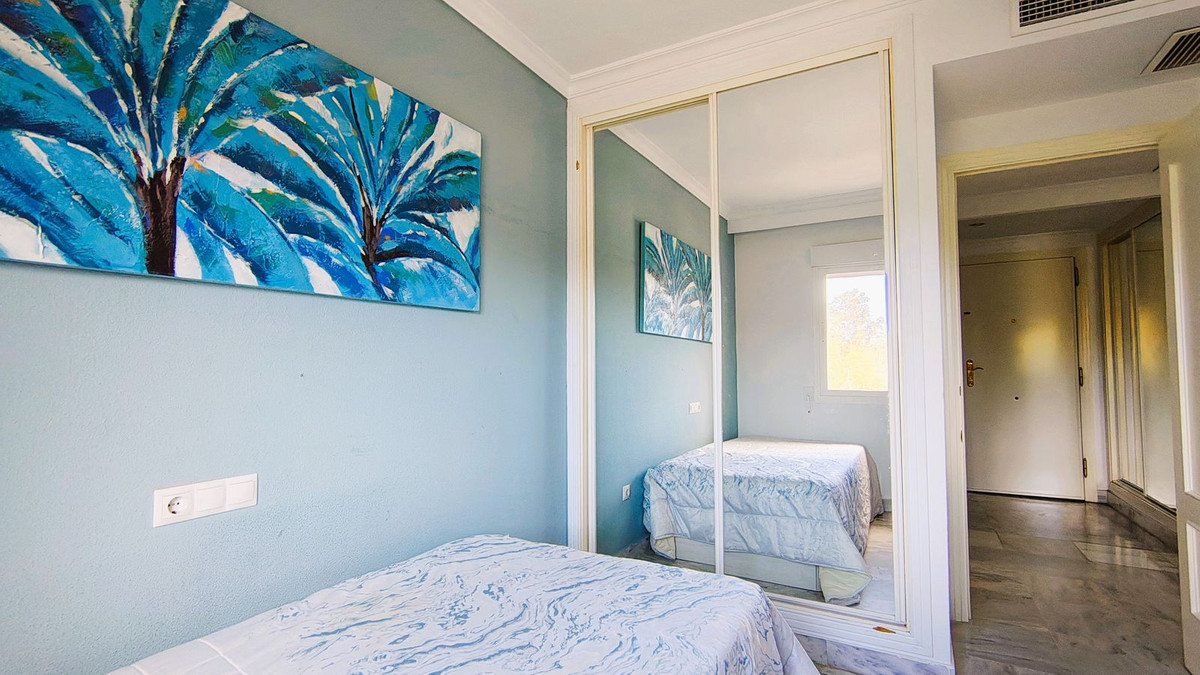 Appartement te koop in Nueva Andalucía | 4 slaapkamers H5311447