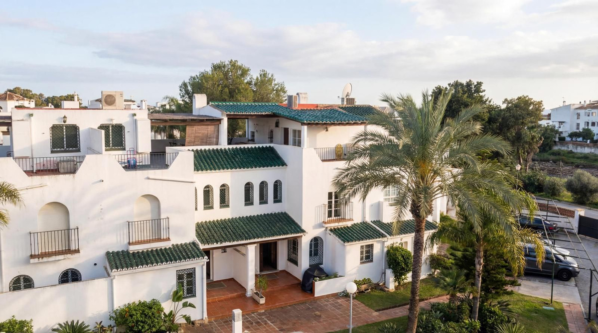 Huis te koop in Nueva Andalucía | 3 slaapkamers H5311786
