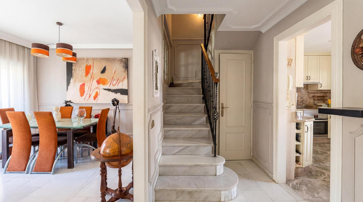 Huis te koop in Nueva Andalucía | 3 slaapkamers H5311786