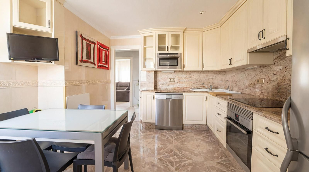 Huis te koop in Nueva Andalucía | 3 slaapkamers H5311786