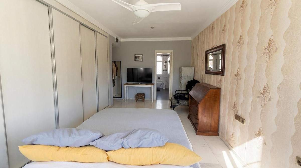 Huis te koop in Nueva Andalucía | 3 slaapkamers H5311786