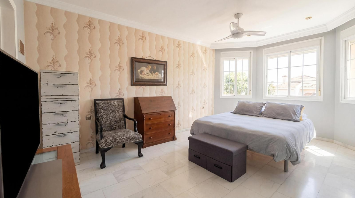 Huis te koop in Nueva Andalucía | 3 slaapkamers H5311786