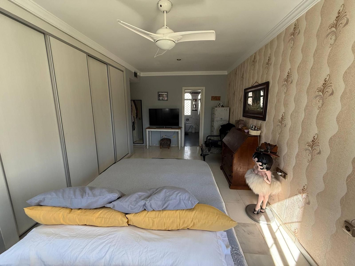 Huis te koop in Nueva Andalucía | 3 slaapkamers H5311786