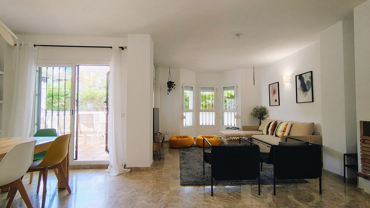 Appartement te koop in Nueva Andalucía | 3 slaapkamers H5315008