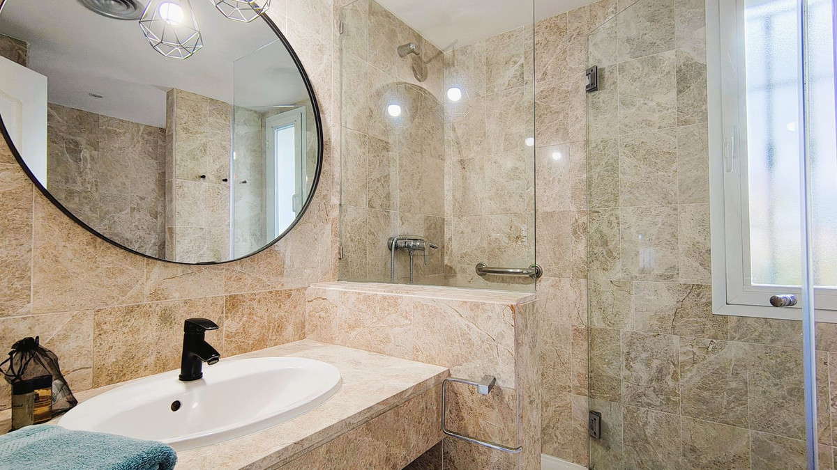 Appartement te koop in Nueva Andalucía | 3 slaapkamers H5315008