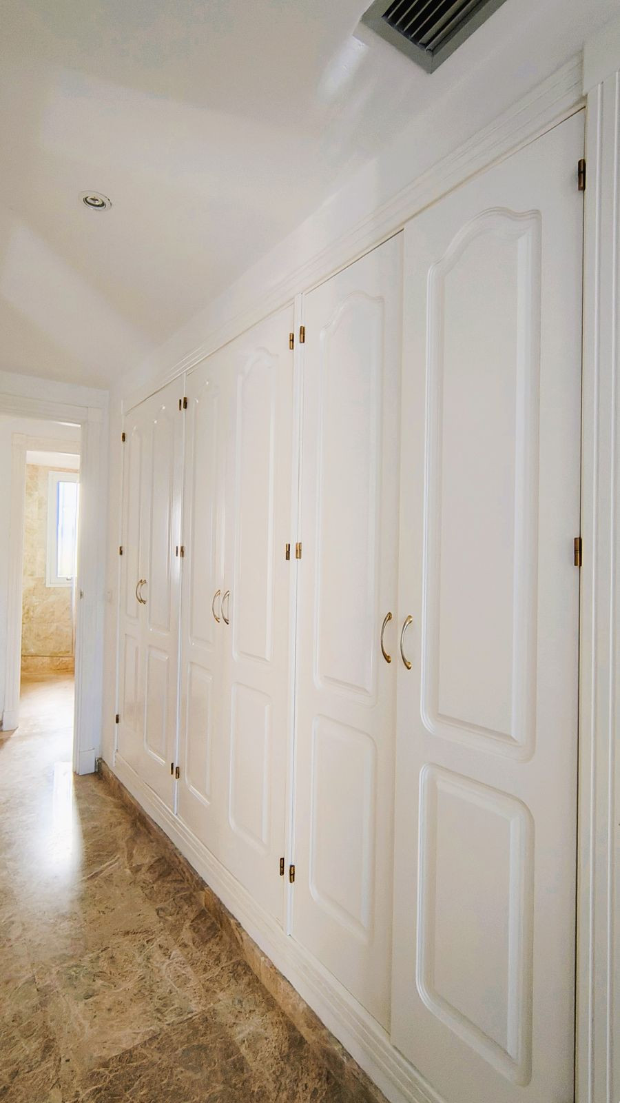 Appartement te koop in Nueva Andalucía | 3 slaapkamers H5315008