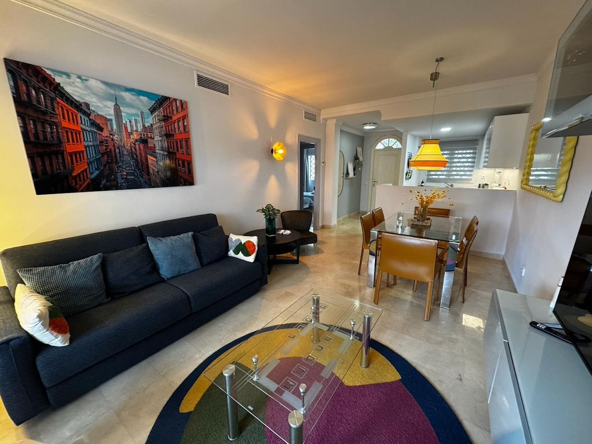 Appartement te koop in Nueva Andalucía | 2 slaapkamers H5315641