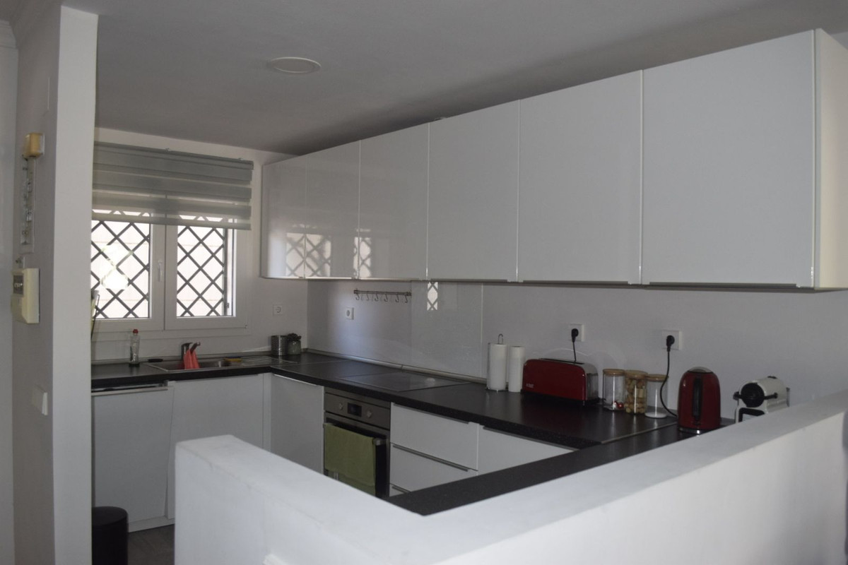 Appartement te koop in Nueva Andalucía | 2 slaapkamers H5315641