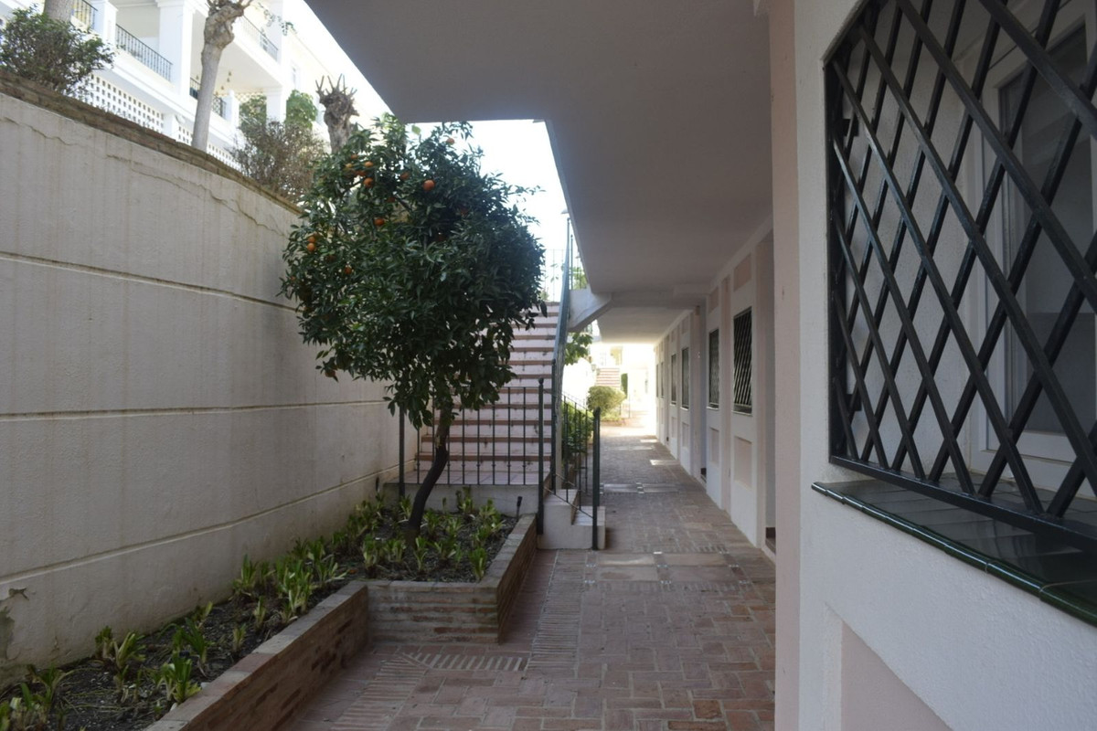 Appartement te koop in Nueva Andalucía | 2 slaapkamers H5315641