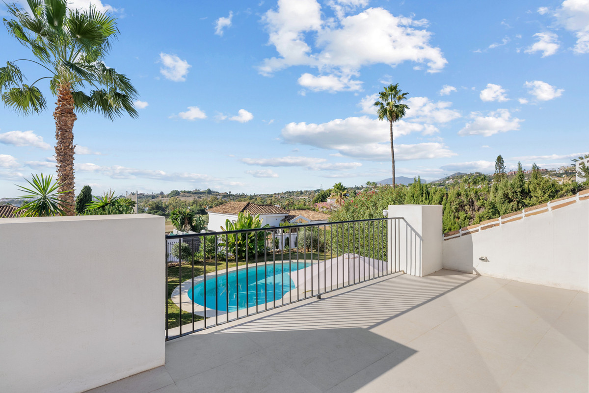 Appartement te koop in Nueva Andalucía | 4 slaapkamers H5315866