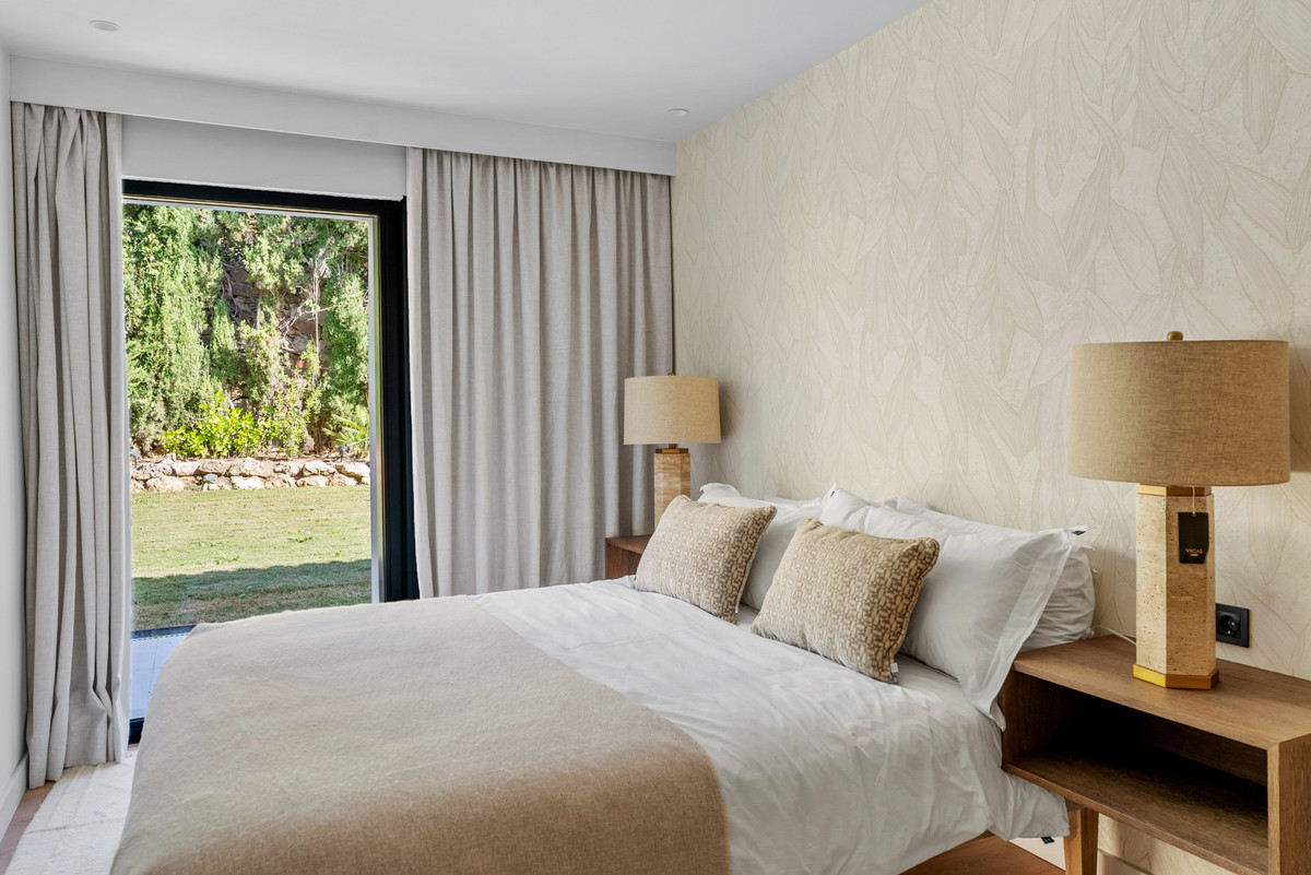 Appartement te koop in Nueva Andalucía | 4 slaapkamers H5315866