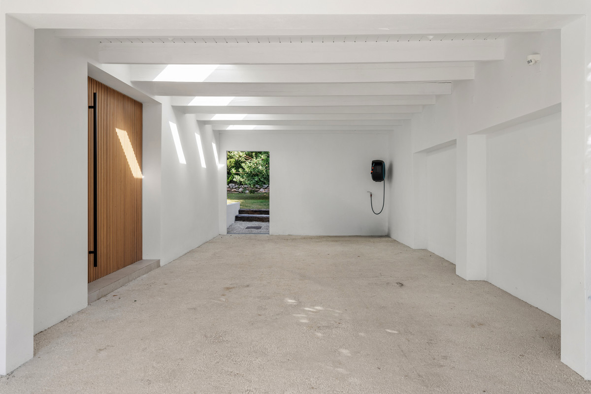 Appartement te koop in Nueva Andalucía | 4 slaapkamers H5315866