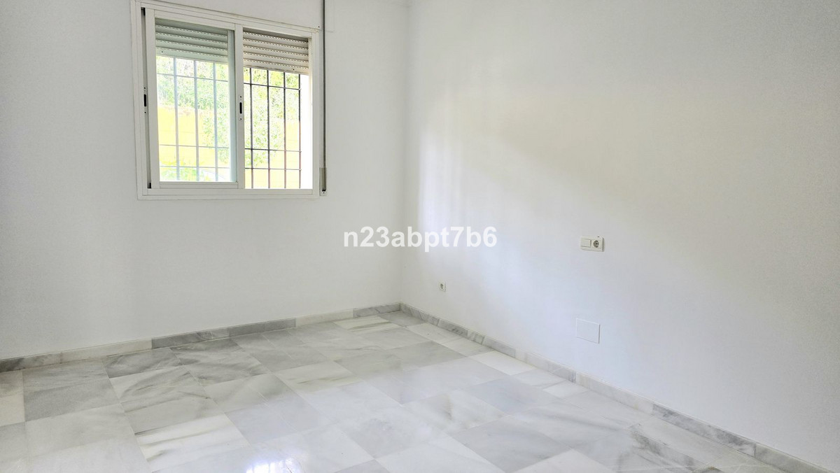 Appartement te koop in Nueva Andalucía | 2 slaapkamers H5315965